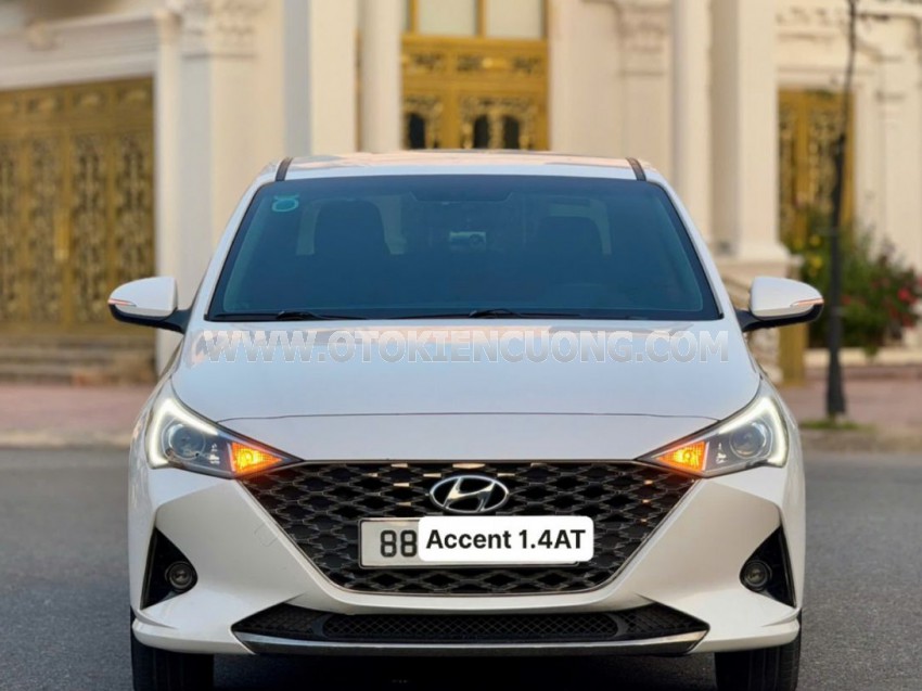 Hyundai Accent 1.4 AT