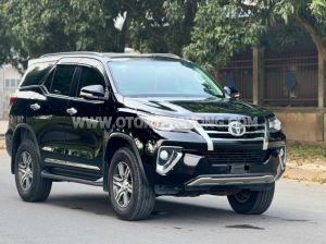 Xe Toyota Fortuner 2.7V 4x2 AT 2017