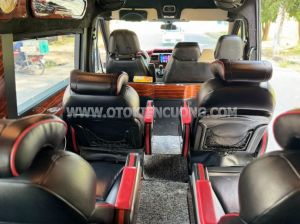 Xe Ford Transit Limousine 2017