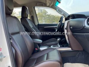 Xe Toyota Fortuner 2.7V 4x2 AT 2020