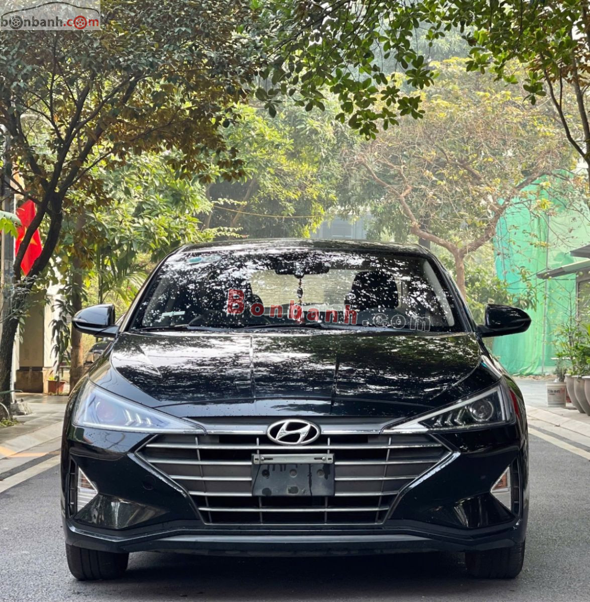 Hyundai Elantra 1.6 MT