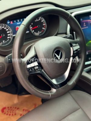 Xe VinFast Lux A 2.0 2.0 AT 2019