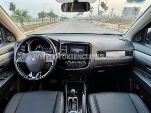 Xe Mitsubishi Outlander 2.0 CVT 2019