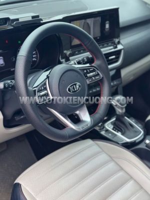 Xe Kia Seltos Premium 1.4 AT 2021