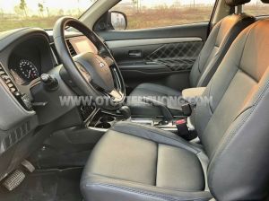 Xe Mitsubishi Outlander 2.0 CVT 2019