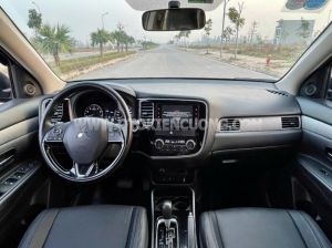 Xe Mitsubishi Outlander 2.0 CVT 2019