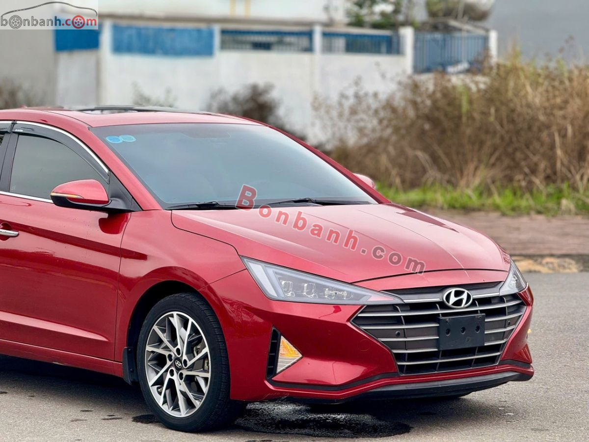 Hyundai Elantra 2.0 AT