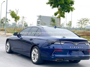 Xe VinFast Lux A 2.0 2.0 AT 2019