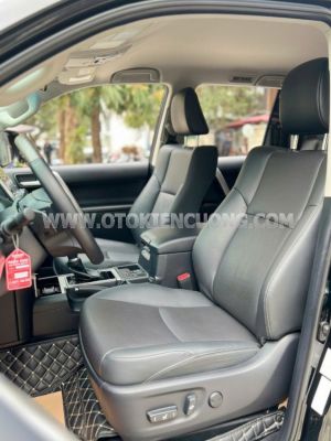 Xe Toyota Prado VX 2.7L 2022