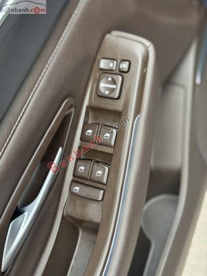 Xe VinFast Lux A 2.0 2.0 AT 2021