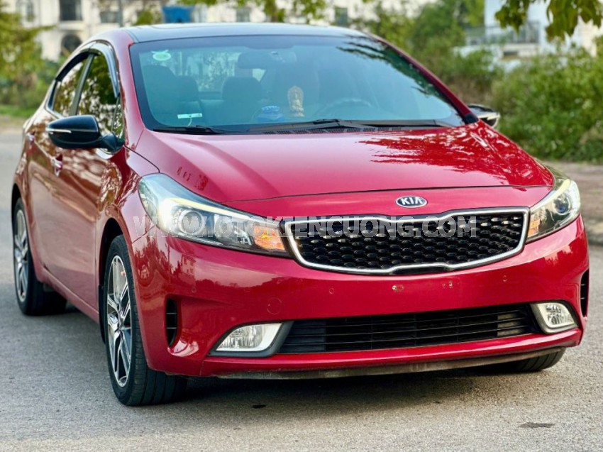 Kia Cerato 1.6 AT Luxury