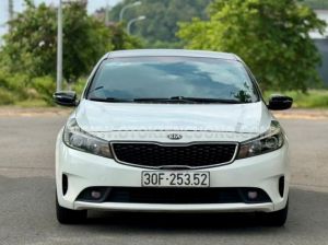 Xe Kia Cerato 1.6 MT 2018