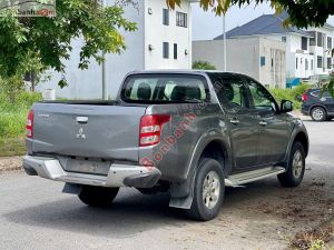 Xe Mitsubishi Triton 4x2 AT 2019