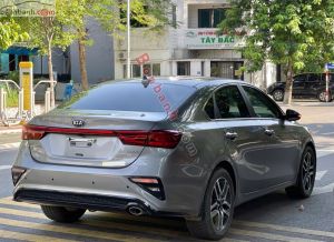 Xe Kia Cerato 1.6 AT Luxury 2020