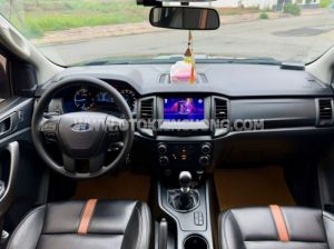 Xe Ford Ranger XLS 2.2L 4x2 MT 2020