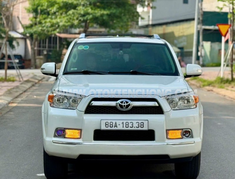 Toyota 4 Runner SR5