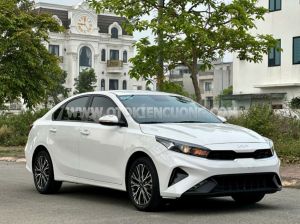 Xe Kia K3 Deluxe 1.6 MT 2022