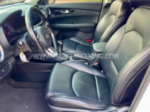 Xe Kia Cerato 1.6 MT 2019