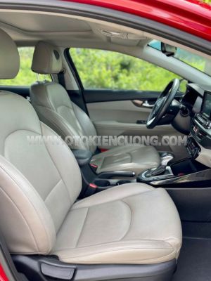 Xe Kia Cerato 1.6 AT Luxury 2019