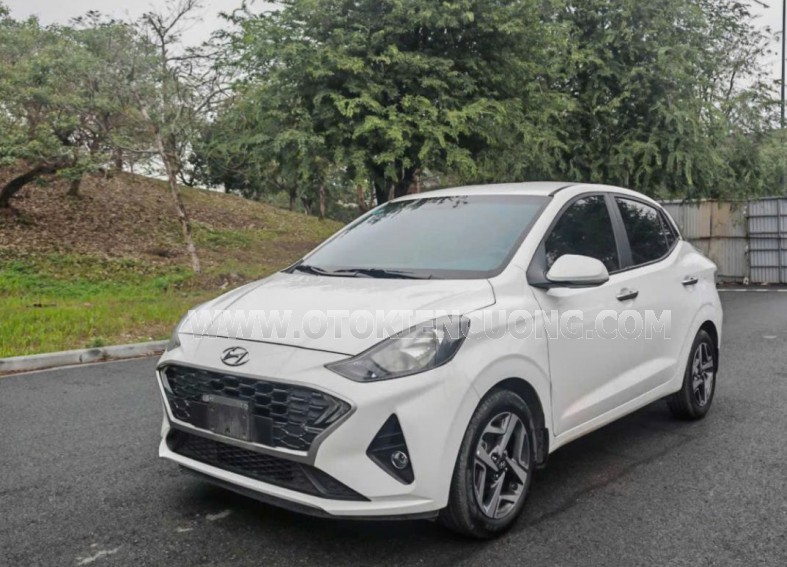 Hyundai i10 1.2 AT 2022
