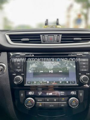 Xe Nissan X trail 2.0 SL 2WD Premium 2018