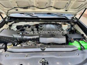 Xe Toyota 4 Runner SR5 2012