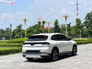 Xe VinFast VF8 Plus AWD 2023