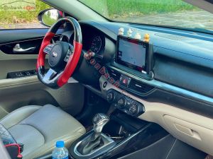 Xe Kia Cerato 1.6 AT Deluxe 2020