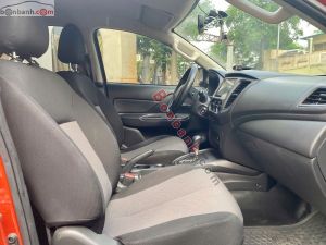 Xe Mitsubishi Triton 4x2 AT 2022
