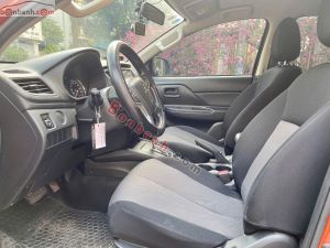 Xe Mitsubishi Triton 4x2 AT 2022
