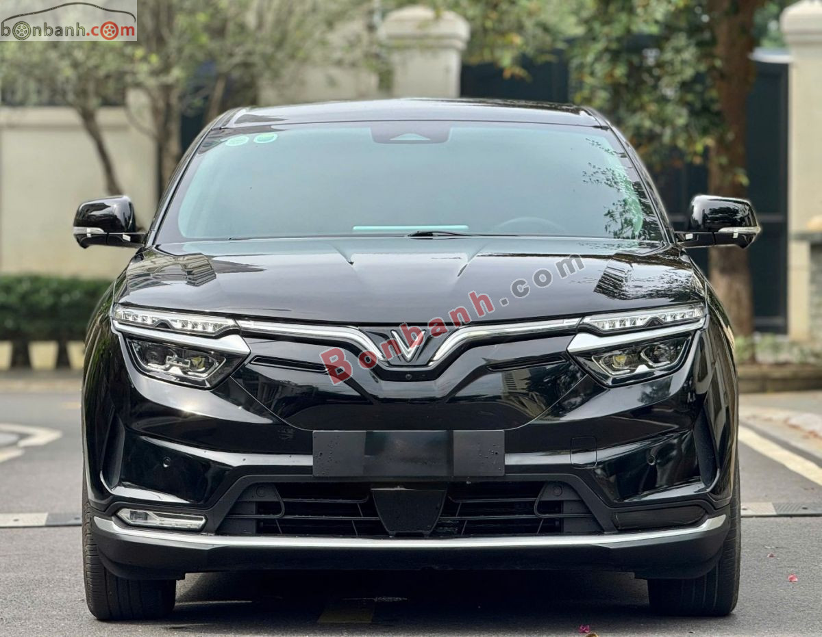VinFast VF8 Eco AWD 2023