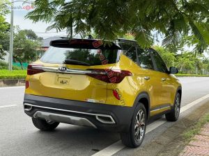 Xe Kia Seltos Premium 1.4 AT 2021