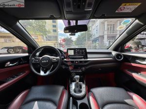 Xe Kia K3 Premium 1.6 AT 2022