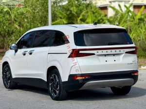 Xe Hyundai Custin Cao Cấp 2.0T 2024
