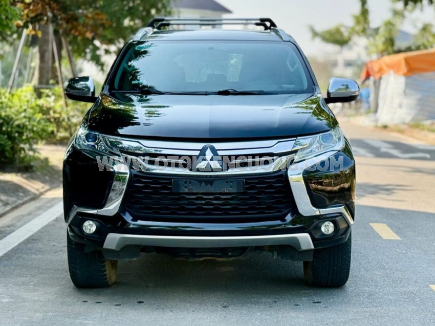 Mitsubishi Pajero Sport 3.0G 4x4 AT