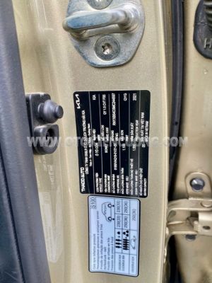 Xe Kia Sonet Deluxe 1.5 AT 2021