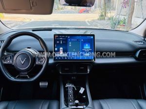 Xe VinFast VF8 Eco AWD 2023