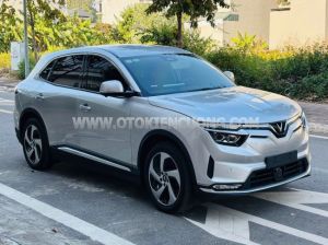 Xe VinFast VF8 Eco AWD 2023