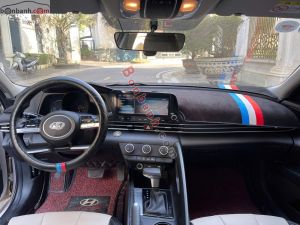 Xe Hyundai Elantra 1.6 AT Tiêu chuẩn 2023