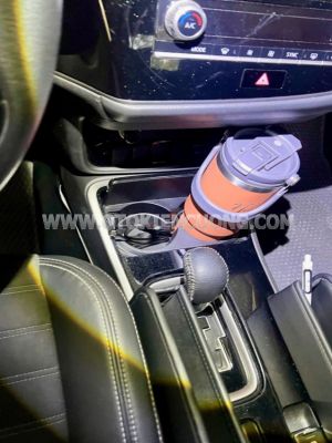 Xe Mitsubishi Outlander Premium 2.0 CVT 2023