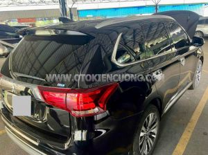 Xe Mitsubishi Outlander Premium 2.0 CVT 2023