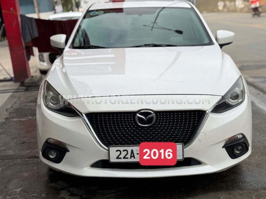 Mazda 3 1.5 AT 2016
