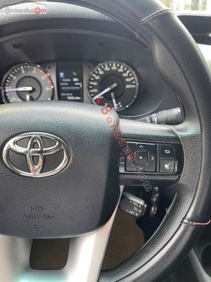 Xe Toyota Hilux 2.4L 4x2 AT 2021
