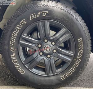 Xe Toyota Hilux 2.4L 4x2 AT 2021