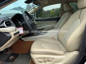 Xe Toyota Camry 2.0Q 2022
