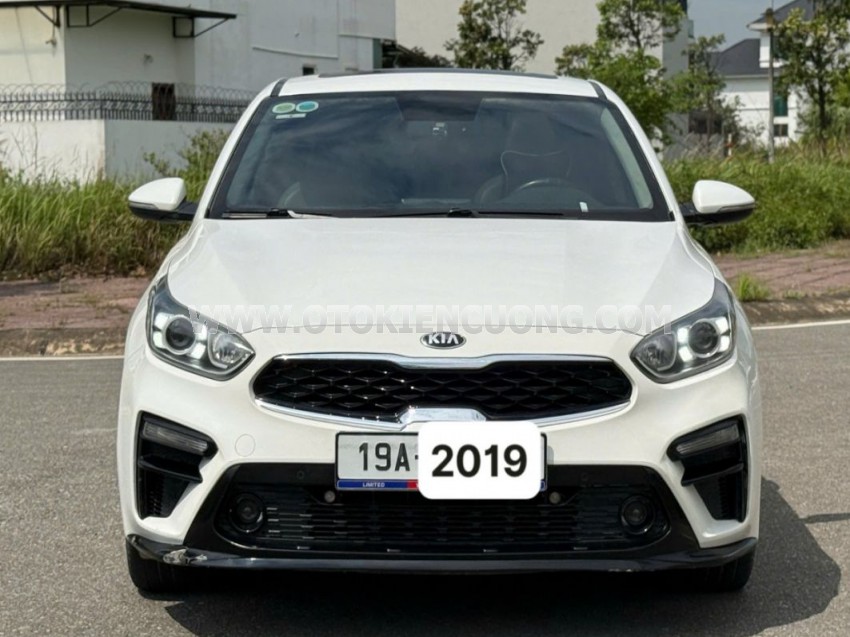 Kia Cerato 1.6 AT Luxury