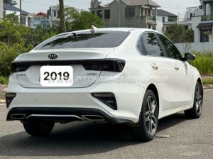Xe Kia Cerato 1.6 AT Luxury 2019