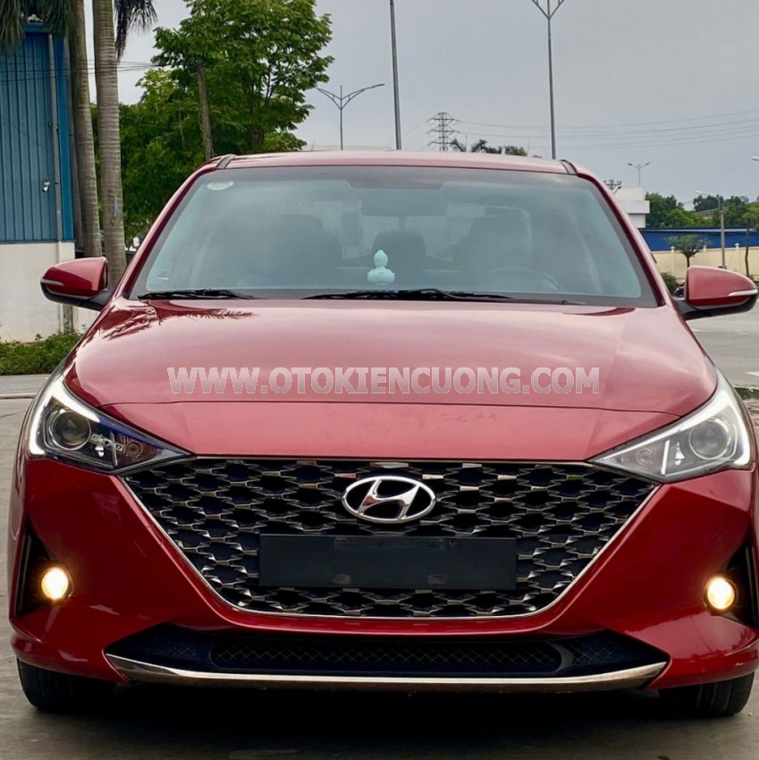 Hyundai Accent 1.4 AT