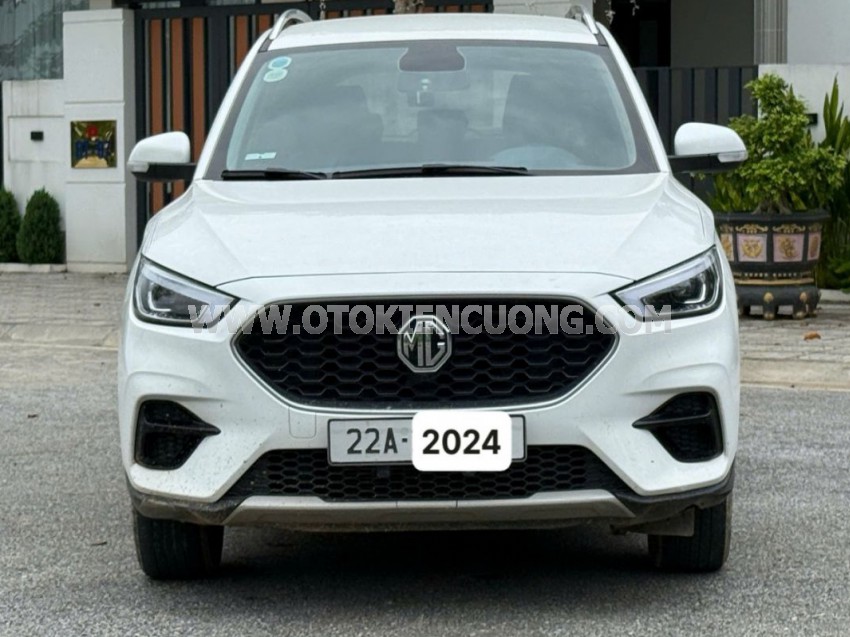 MG ZS Standard 1.5 AT 2WD 2024