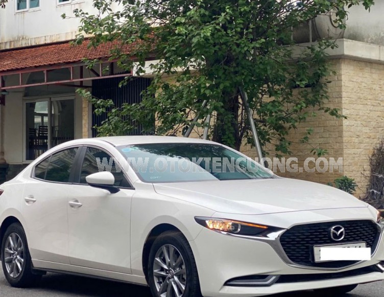 Mazda 3 1.5L Luxury 2024